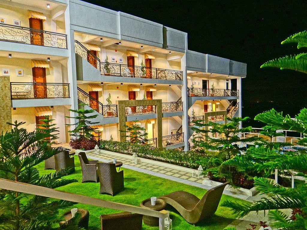 Splash Suites Hotel Tagaytay Cagayuan Εξωτερικό φωτογραφία