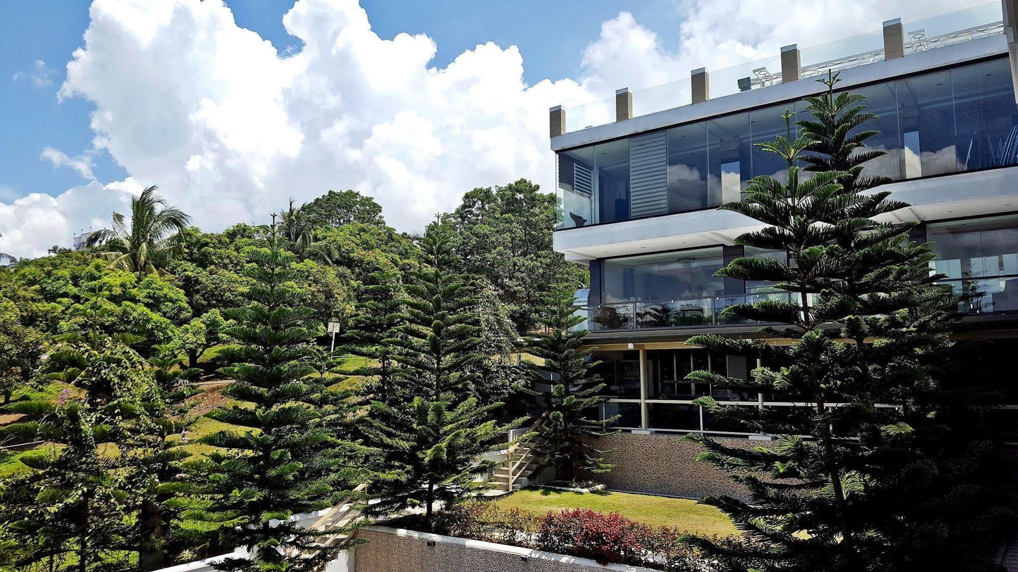 Splash Suites Hotel Tagaytay Cagayuan Εξωτερικό φωτογραφία