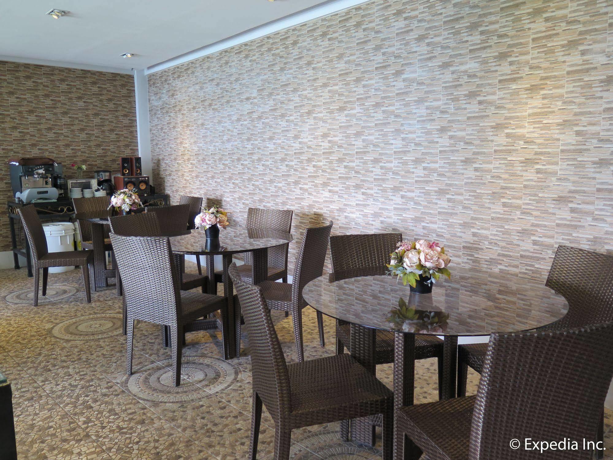 Splash Suites Hotel Tagaytay Cagayuan Εξωτερικό φωτογραφία