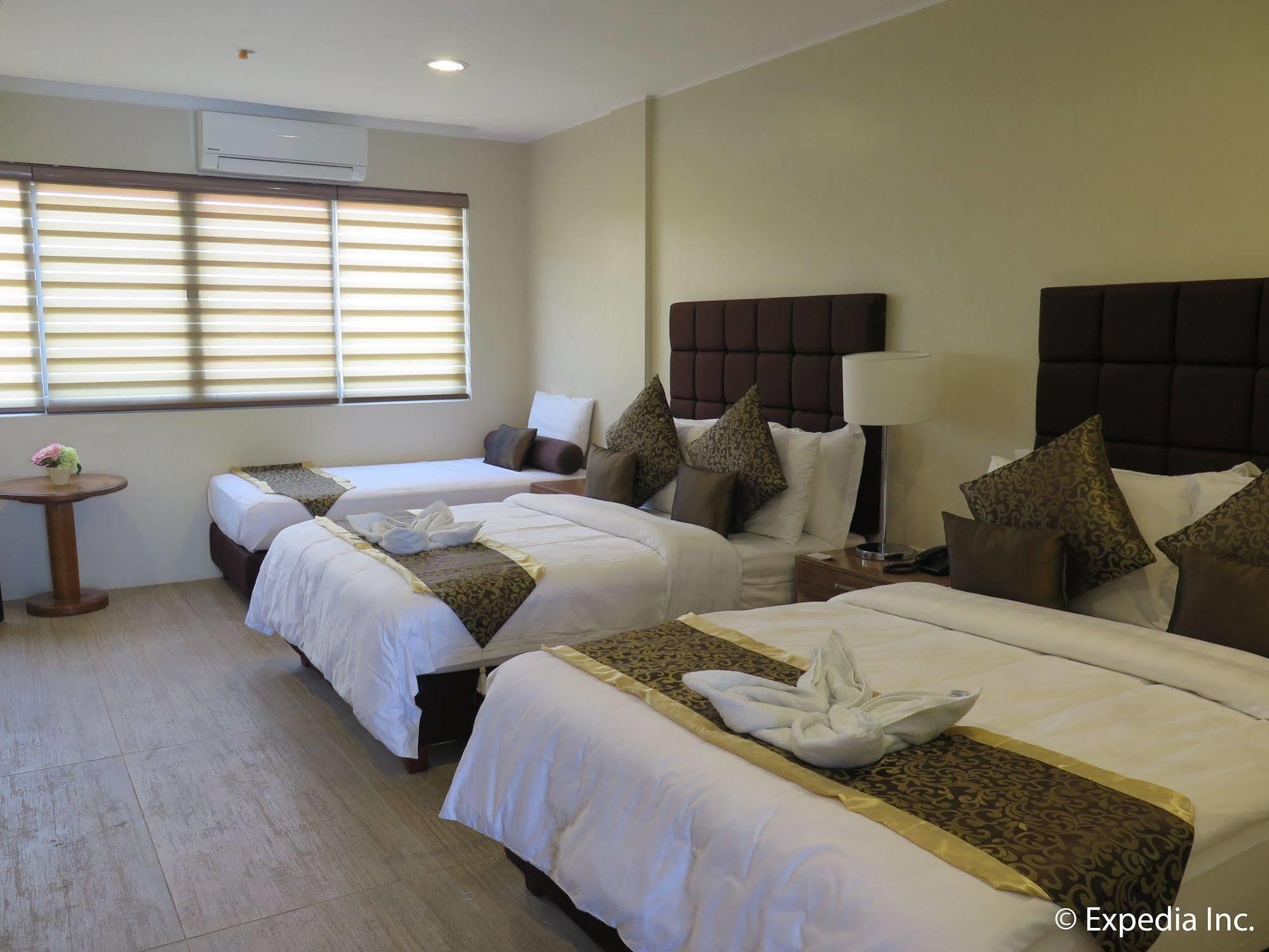 Splash Suites Hotel Tagaytay Cagayuan Εξωτερικό φωτογραφία